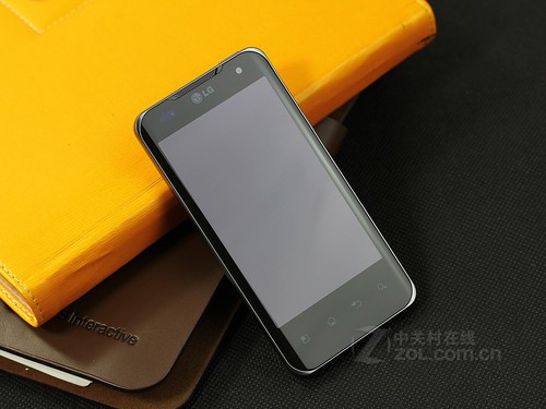 LG Star 黑色 正面图