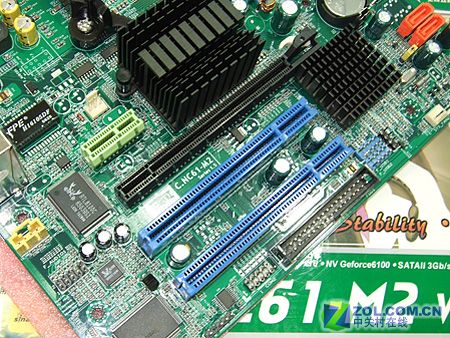 ����475MHz DVI��AM2ͼ��������540ԪͼƬ����,ͼ3-ZOL�йش����ߵ�3��