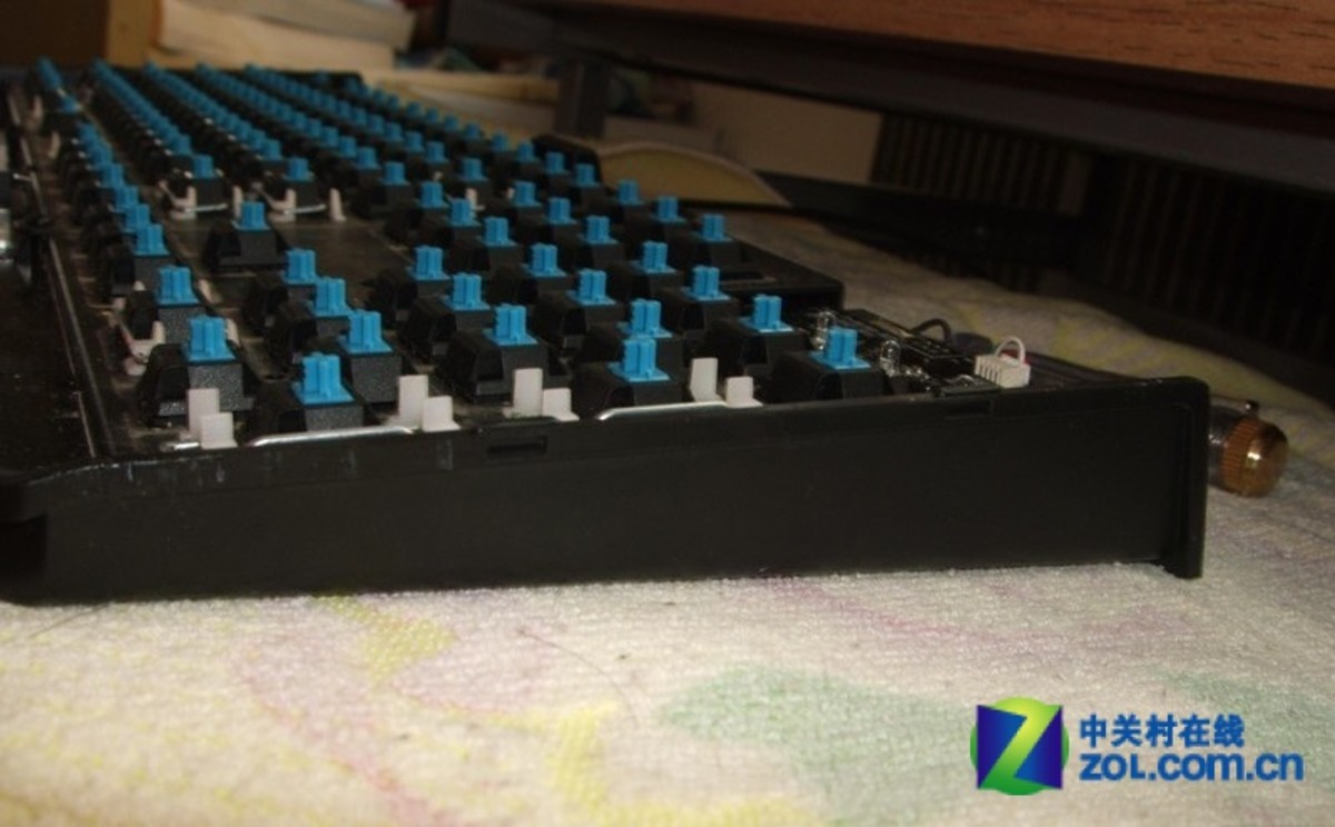 【高清图】[论坛]黑寡妇普通版轻度拆解清洁过