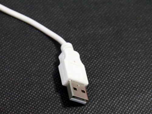 稳固耐用 赛鲸2用型笔记本电脑桌评测