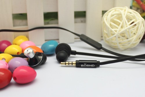 男士专属苹果耳机 班德S630重低音耳机299_班