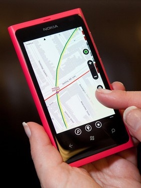 诺基亚 Lumia 800 图片(6)-迅龙电讯