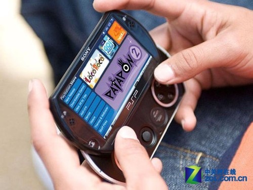 ��ʱ���������Ϸ��Ȥ PSP GO����950Ԫ 