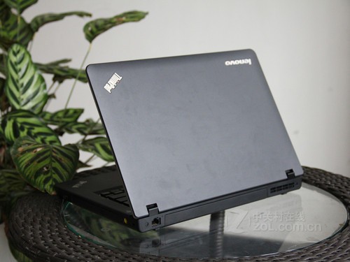 成熟内敛商务本色 ThinkPad E420促销 