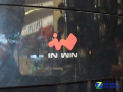 车迷专享 迎广跑车造型机箱市售299元