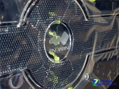 车迷专享 迎广跑车造型机箱市售299元