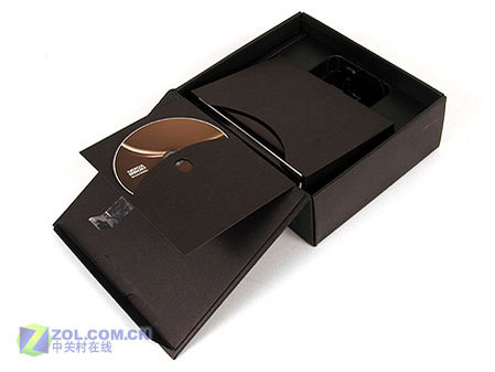 豪华的包装_诺基亚 8800 Sirocco银色_手机其