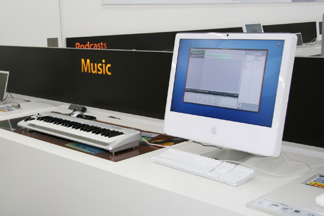 【高清图】黑白配 日本苹果Mac旗舰店开业(组