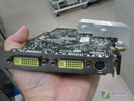 Ƶ�ʴ�610/1600MHz XFX������7950GTͼƬ����,ͼ4-ZOL�йش����ߵ�4��