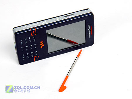 ���ᰮ���ţ�Sony Ericsson��W958cͼƬ���� ��4�� -ZOL�йش����ߵ�4��