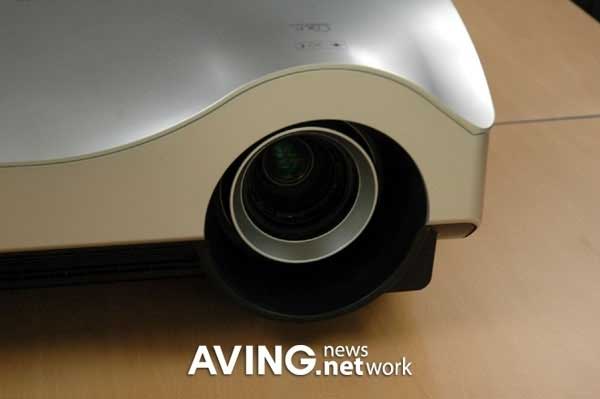 ���ͻ�������˫��ͶӰ3M PD80X����ͼƬ����,ͼ5-ZOL�йش����ߵ�5��