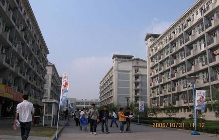 精英、Intel 06秋季高校巡展走进浙江理工大学