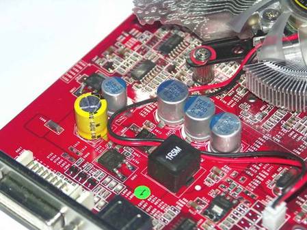 彻底摧毁7300GT祺祥高频1300XT DDR3仅499