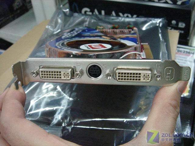 ����2100Ԫ ȫ�����AGP�Կ��ձ�����ͼƬ����,ͼ4-ZOL�йش����ߵ�4��