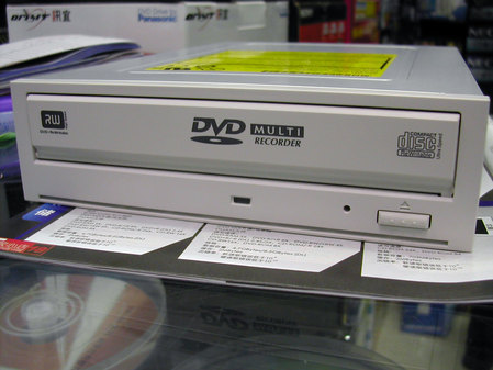 ��200Ԫ ���¿�ϻʽȫ����DVD�׼�ͼƬ����,ͼ1-ZOL�йش����ߵ�1��