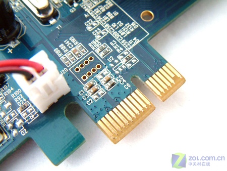 Ӱ�ۣ�GALAXY��7300GT PCIE-1XͼƬ���� ��16�� -ZOL�йش����ߵ�16��