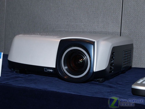 ����HC5000�Ծ�����VPL-VW50����ͶӰͼƬ����,ͼ2-ZOL�йش����ߵ�2��