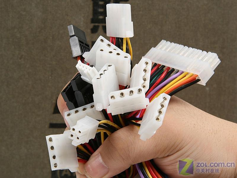 ˫·+12V�����л� �ι���˹�ܵ�Դ����ͼƬ����,ͼ2-ZOL�йش����ߵ�2��