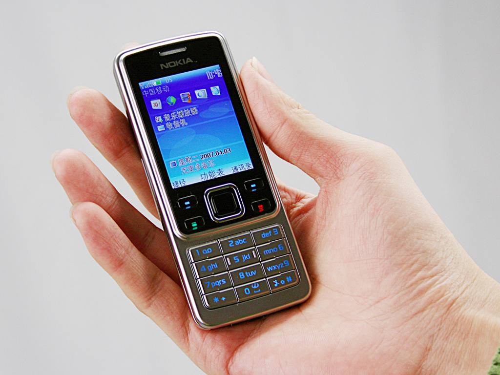 【高清图】 诺基亚(nokia)6300整体外观图 图41