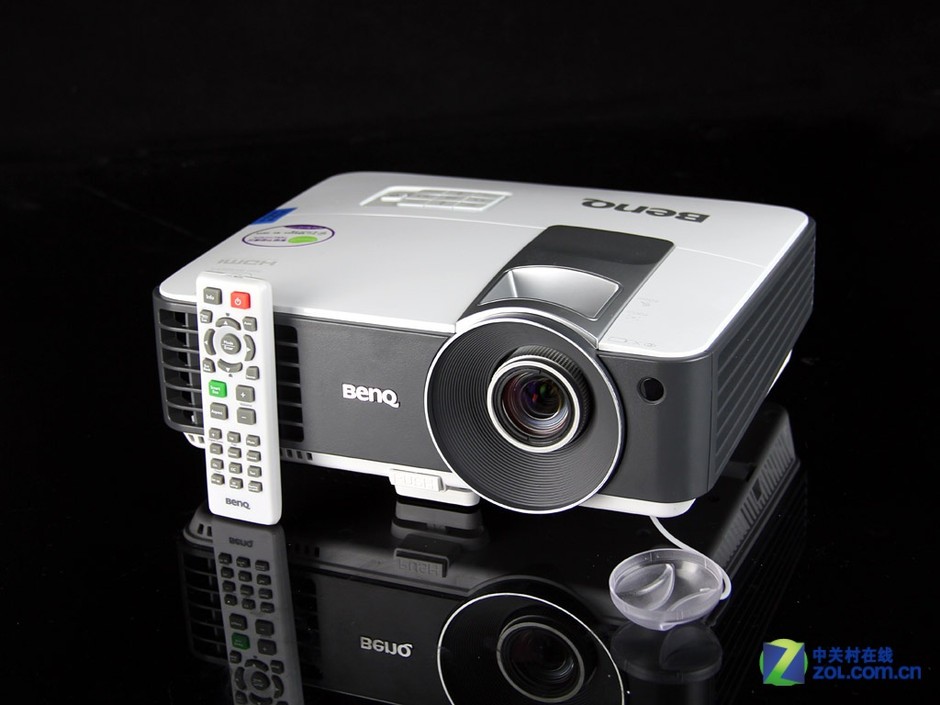 白色3d商教投影机新品 明基mx703图赏