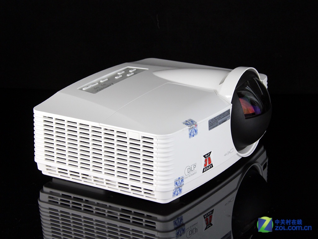 0.37超短焦投影机 三菱gw-370st图赏