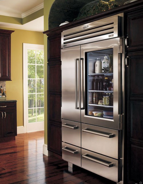 sub-zero的 pro48冰箱(图片来自中国经济网)