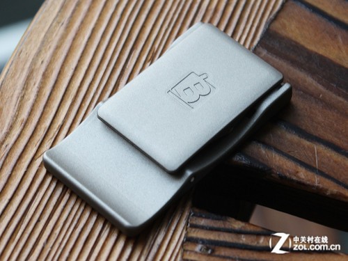 ��iPhone���ϳ�� ��˼iPhone5�������� 