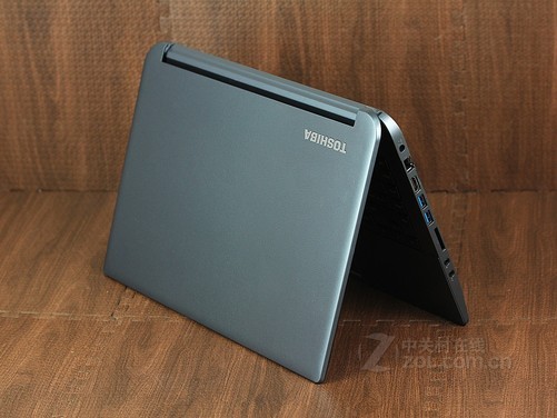 游戏娱乐不再沉重 东芝u900独显超极本