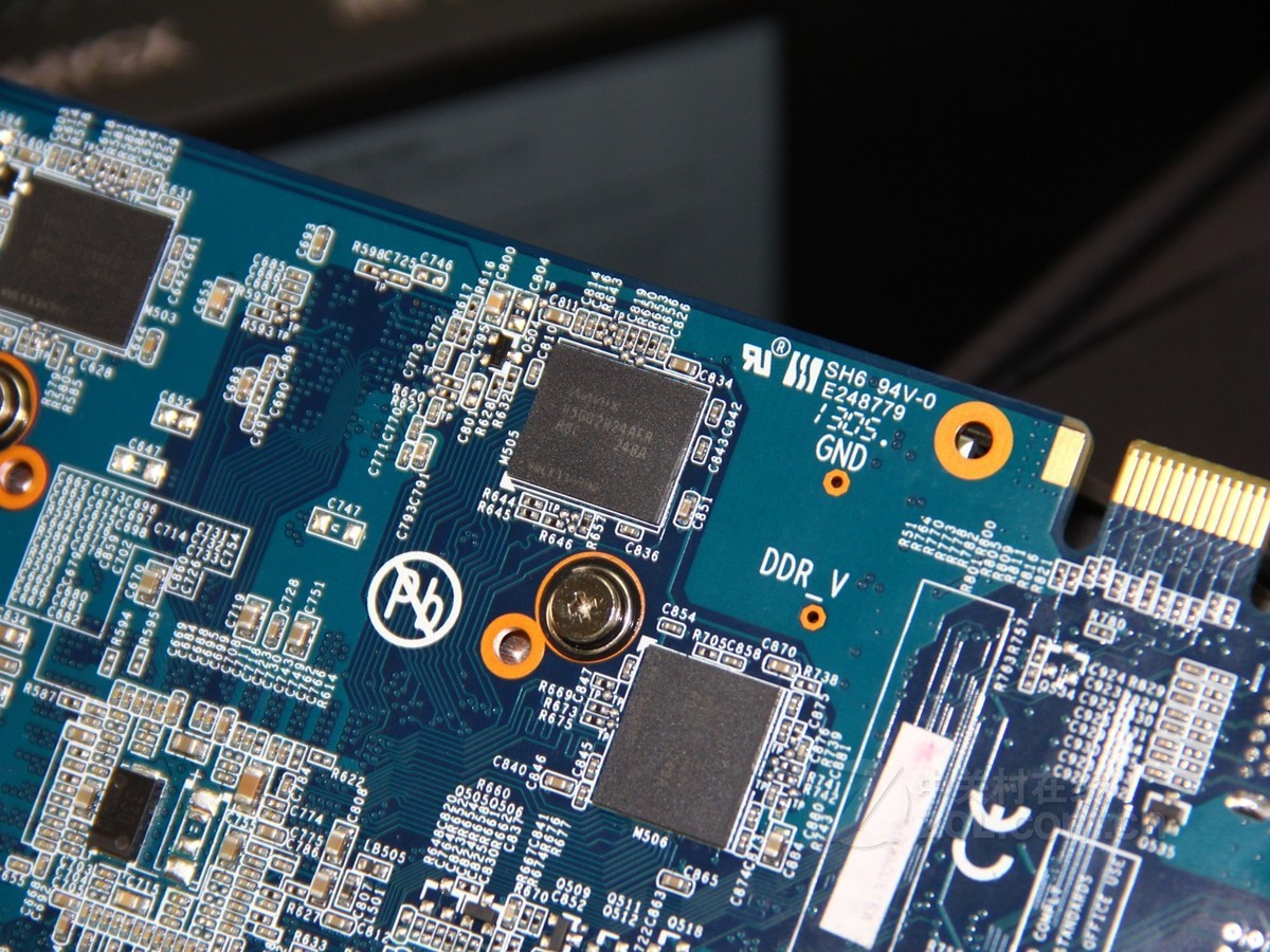 影驰gtx650ti boost骁将