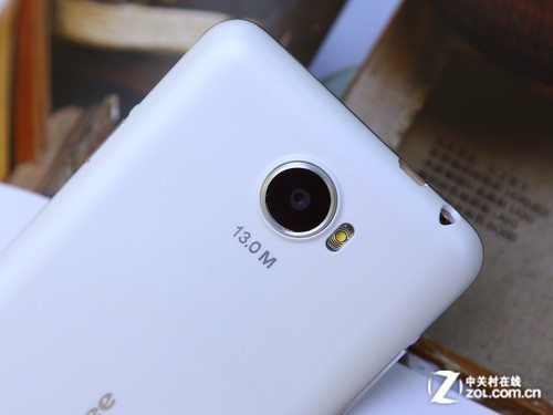 5Ӣ��1080p��Ļ1300MP �ĺ˿��MAXͼ�� 