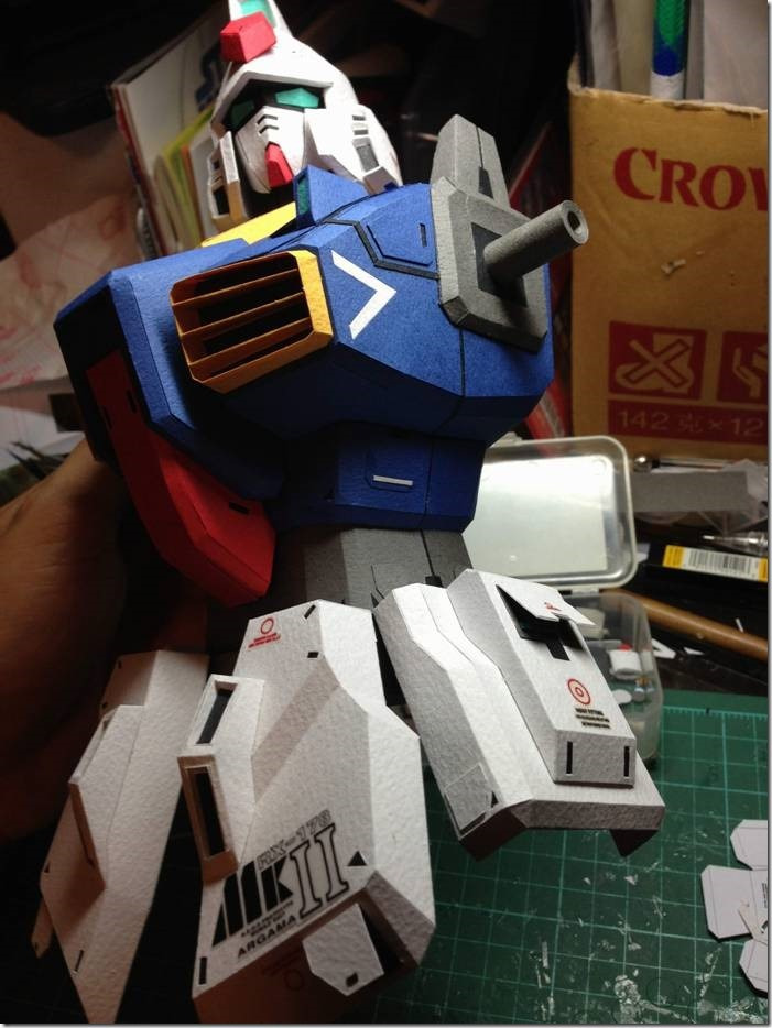 台湾玩家纸折鲜活高达rx-178 mk2