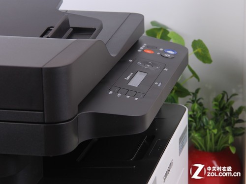 ʡǮ��С���¡� ����M2676Nһ����ײ� 