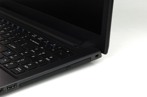 精盾k570n和神舟新战神一样融入gt700系显卡的笔记本,伴随着gt740m1g