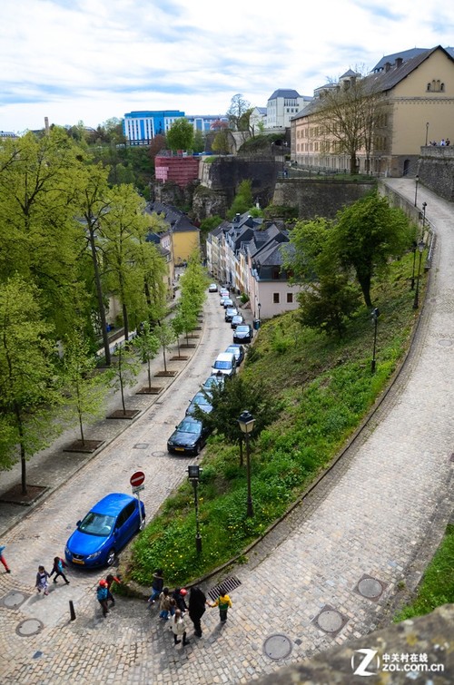 ��C������ վ������ŷ����̨�Ͽ��羰 