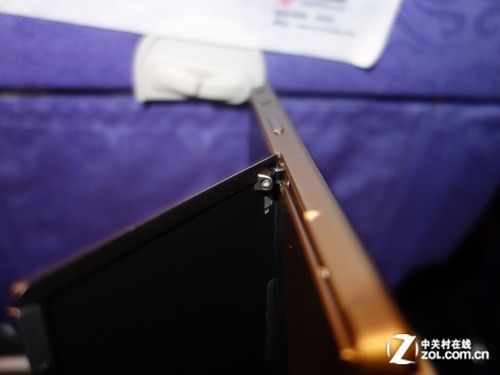 Surface RT��Acer Iconia W3���ܶԱ� 