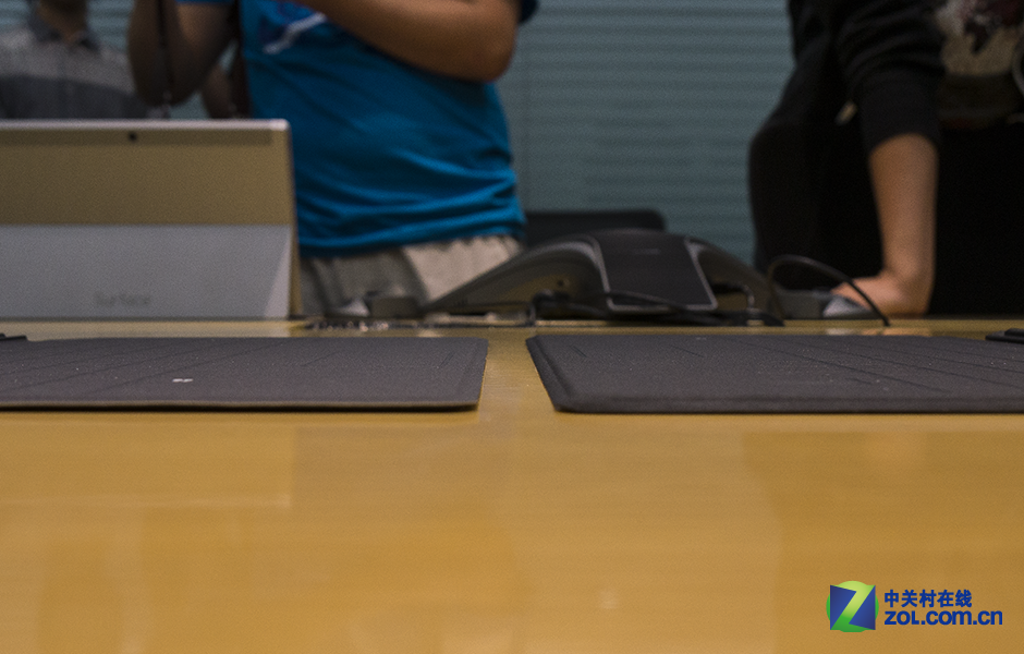 ϶Ա ΢Surface 2ͼ