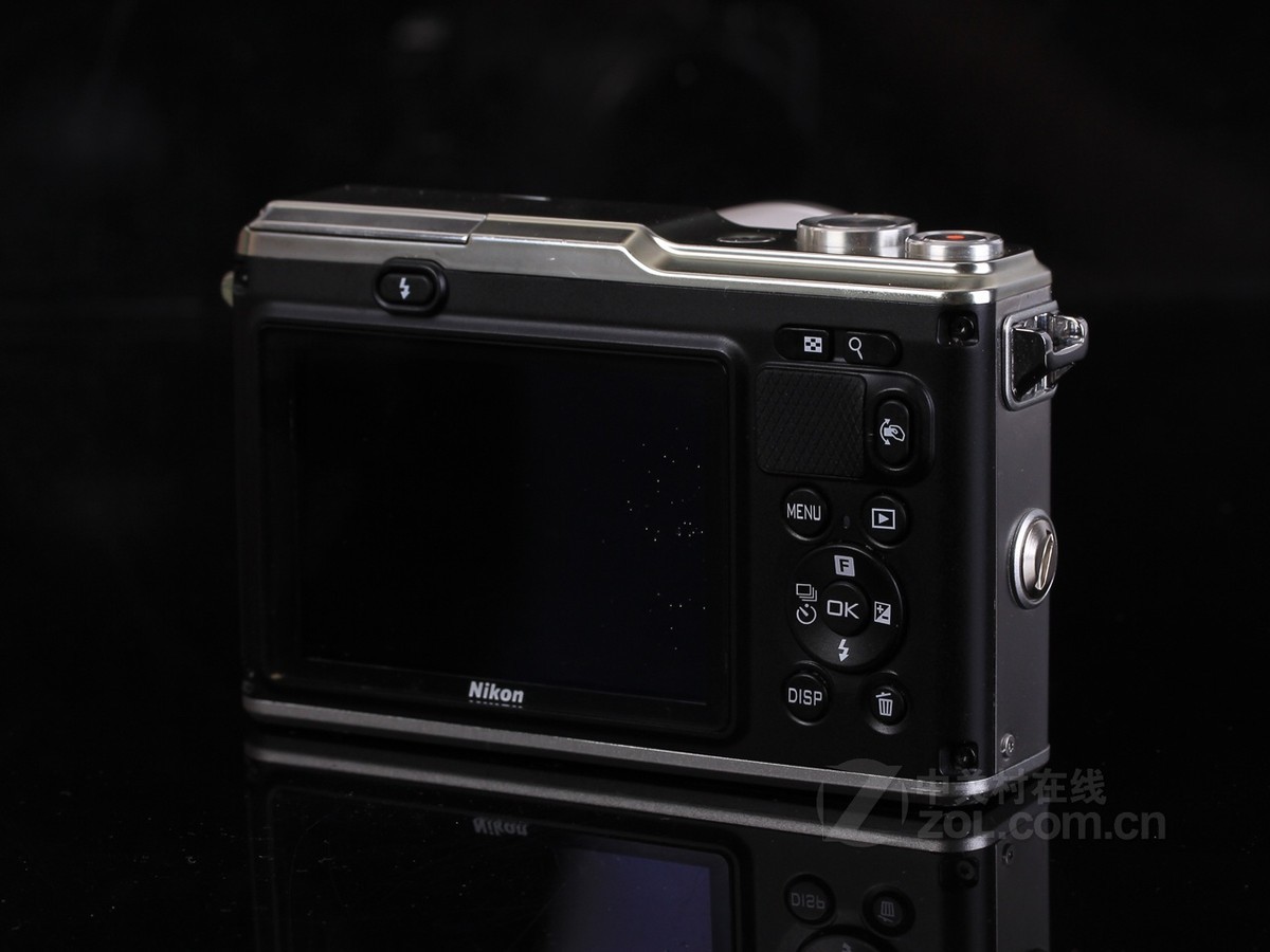 尼康aw1套机(11-27.5mm)