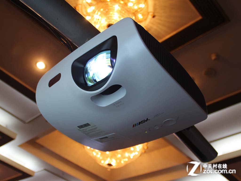 【高清图】 背投 拼接 互动 短焦投影应用案例全解图15