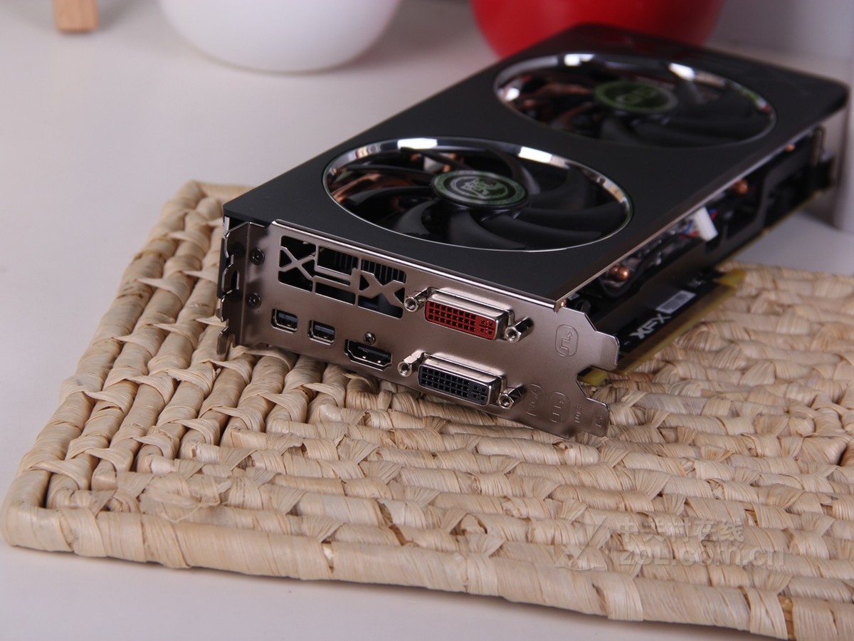 xfx讯景r9 270x魔尊