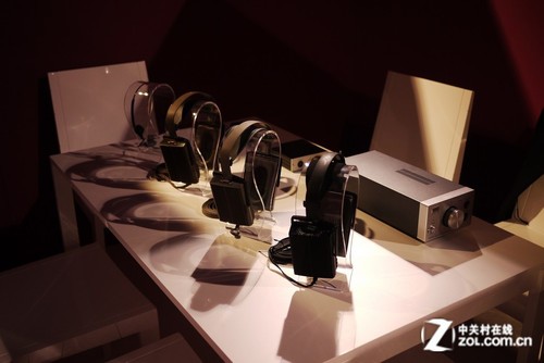 CES2014:STAXչ̨߶˶̨ʽ豸һ 