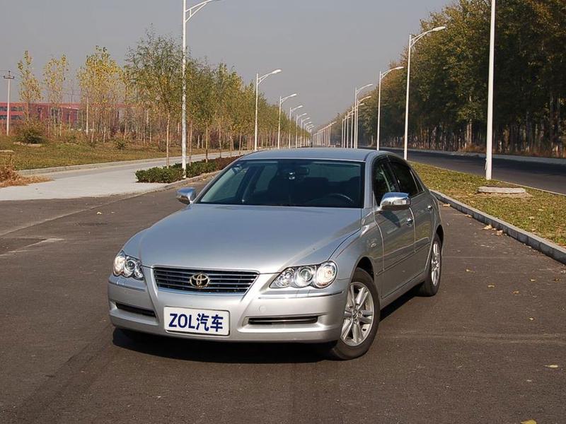 一汽丰田锐志2.5v