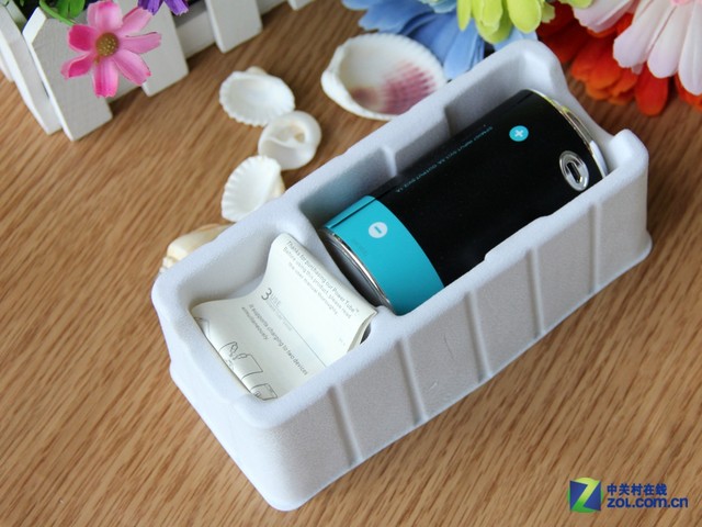 干电池造型 mipow一万毫安移动电源图赏_移动电源(充电宝)_移动电源