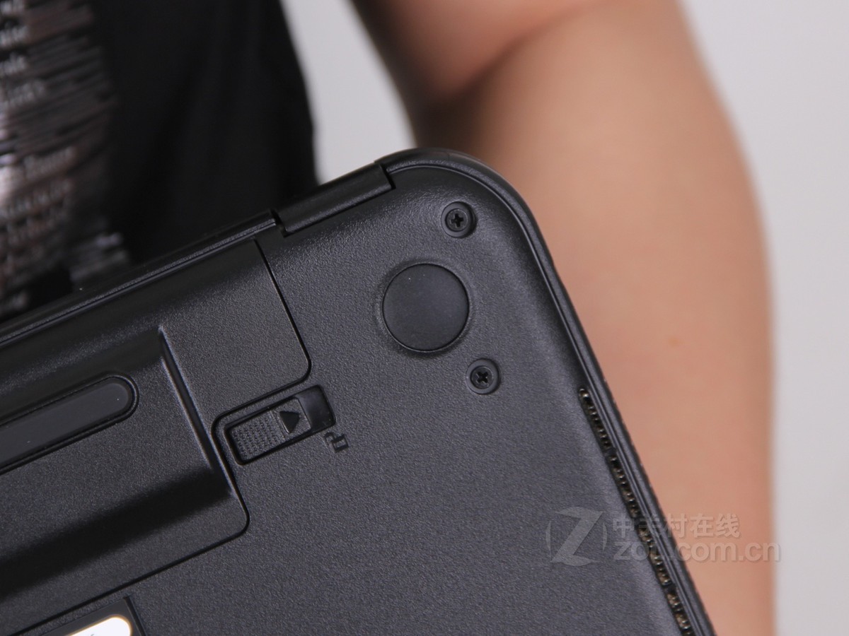 戴尔inspiron 灵越 15(3537)系列