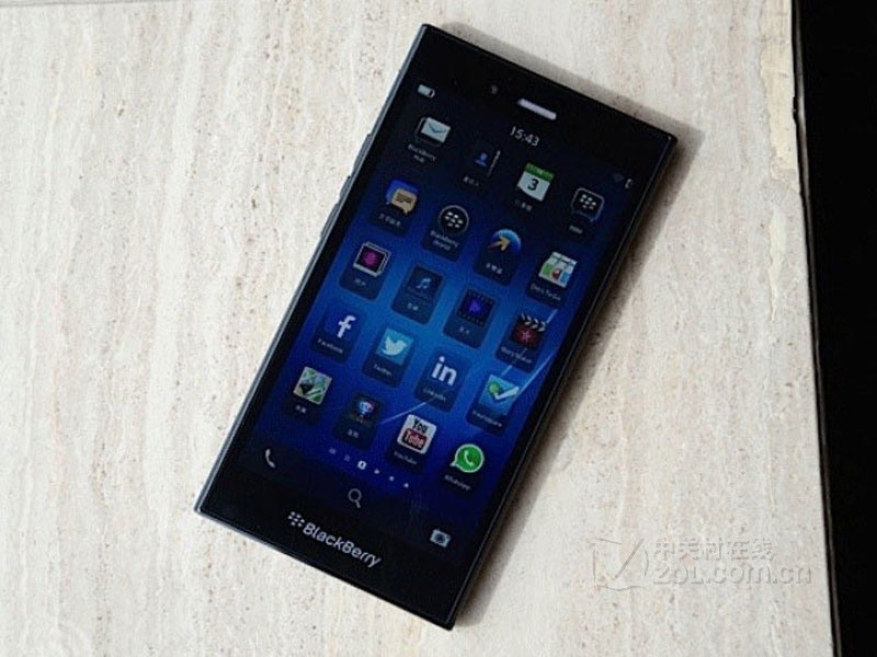 手机 黑莓手机 黑莓z3 图片 其他图赏产品相关    黑莓z3  * 部分图片