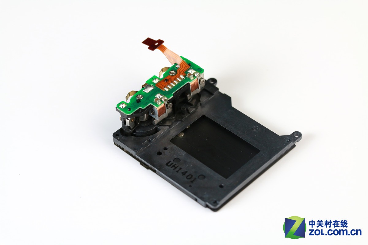 【高清图】 相机大乱逗 带你走进单反相机的内部世界图1