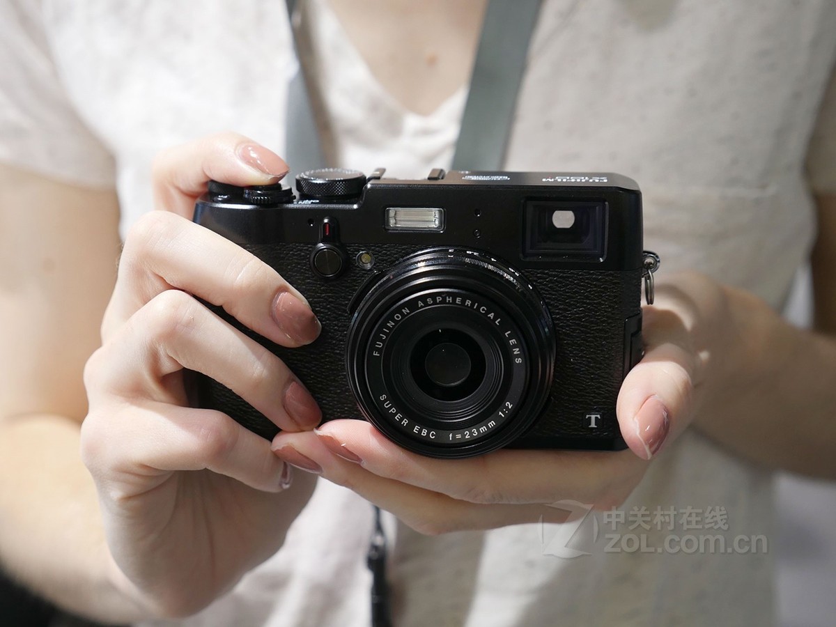 【高清图】 富士(fujifilm)x100t黑色 图461
