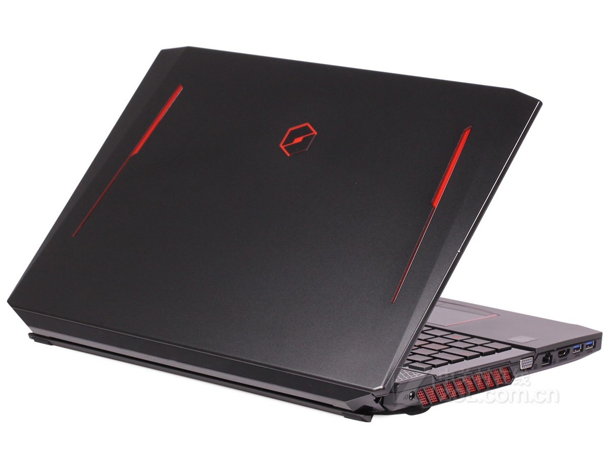 笔记本电脑 机械革命笔记本电脑 机械革命x6 图片 整体外观图6 / 21