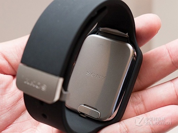 智能手表 索尼智能手表 索尼smartwatch sw3 图片 实拍图 8 / 20隐藏