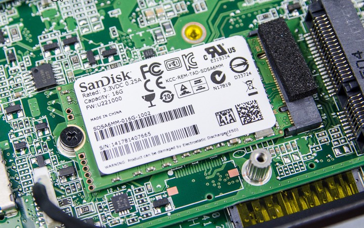 ��ս���� ��˶Chromebox CN60���