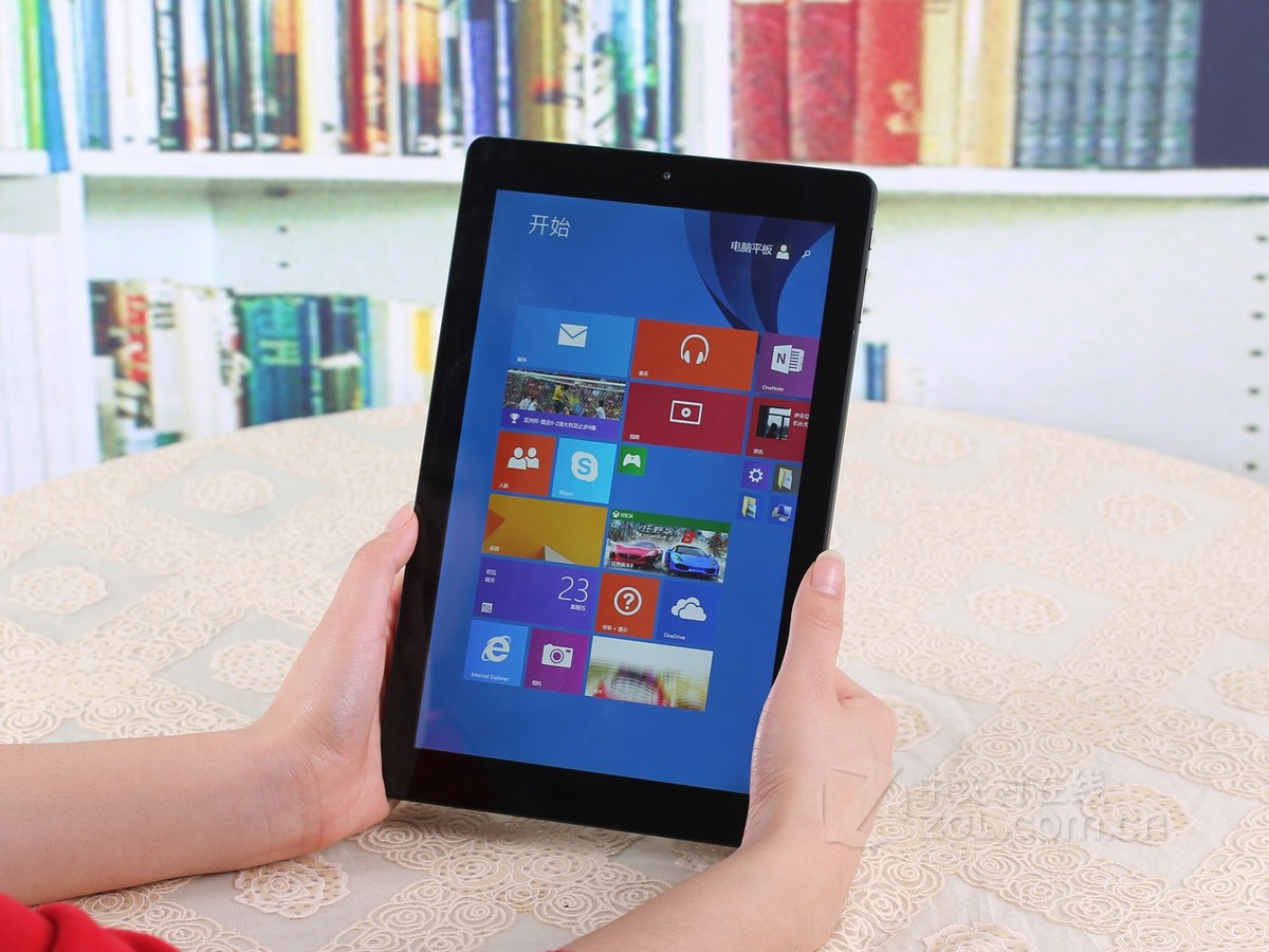 平板电脑 台电平板电脑 台电x10hd 3g 图片 效果图 1 / 65隐藏